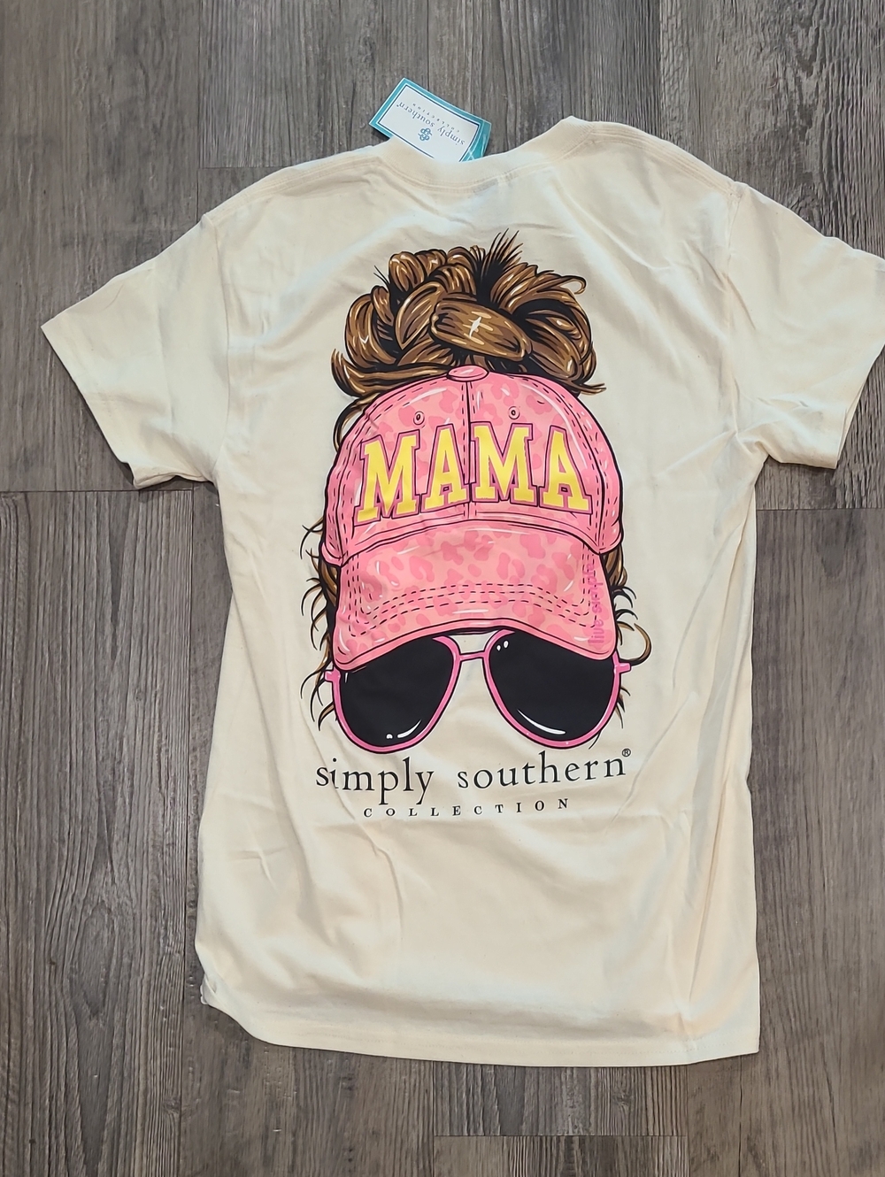 Cream Graphic Tee with Pink 'Mama' Hat Design - Picture 2 of 4